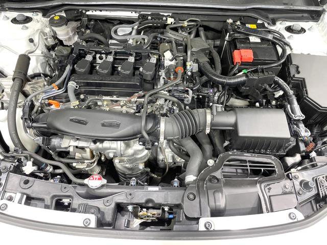 シビック ＥＸ　純正９型ナビ　バックカメラ　ＢＯＳＥサウンド　衝突軽減　ハーフレザーシート　シートヒーター　ドラレコ　コーナーセンサー　スマートキー　ＬＥＤヘッド　ビルトインＥＴＣ　純正１８インチＡＷ（18枚目）