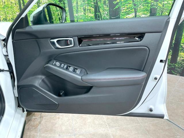 シビック ＥＸ　純正９型ナビ　バックカメラ　ＢＯＳＥサウンド　衝突軽減　ハーフレザーシート　シートヒーター　ドラレコ　コーナーセンサー　スマートキー　ＬＥＤヘッド　ビルトインＥＴＣ　純正１８インチＡＷ（46枚目）