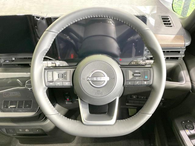 セレナ ｅ－パワー　ハイウェイスターＶ　登録済未使用車　両側電動スライドドア　全周囲カメラ　衝突軽減　ドラレコ　コーナーセンサー　スマートキー　ＬＥＤヘッド　ＥＴＣ２．０　純正１６インチＡＷ　オートハイビーム　車線逸脱警報（12枚目）