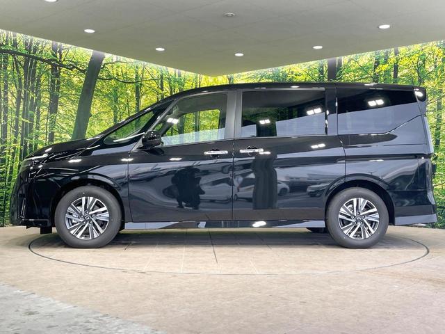 セレナ ｅ－パワー　ハイウェイスターＶ　登録済未使用車　メーカー１２型ナビ　インテリジェントエマージェンシーブレーキ　全周囲カメラ　寒冷地仕様　ステアリングヒーター　デジタルインナーミラー　シートヒーター　両側電動ドア（47枚目）