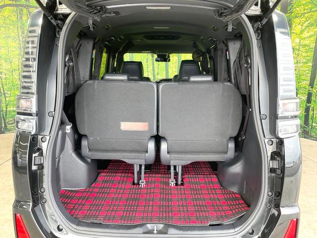 ヴォクシー ハイブリッドＺＳ　煌ＩＩＩ　禁煙車　トヨタセーフティーセンス　９型ナビ　バックカメラ　両側電動ドア　シートヒーター　ハーフレザーシート　ＬＥＤヘッド　クルコン　Ｂｌｕｅｔｏｏｔｈ　純正１６インチアルミ　クリアランスソナー（11枚目）