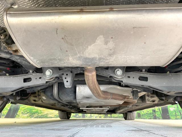 カローラツーリング ダブルバイビー　禁煙車　トヨタセーフティーセンス　純正９型ナビ　バックカメラ　レーダークルーズ　ハーフレザーシート　純正１７インチアルミ　ＬＥＤヘッド　オートマチックハイビーム　ＥＴＣ　ドラレコ（19枚目）