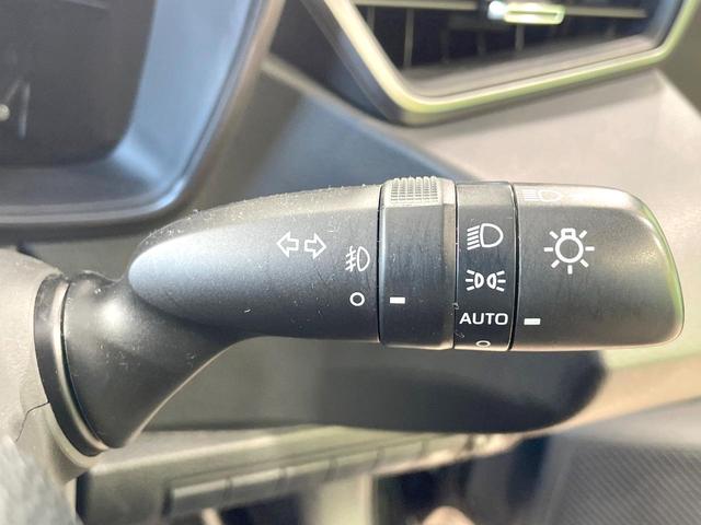 カローラツーリング ダブルバイビー　禁煙車　トヨタセーフティーセンス　純正９型ナビ　バックカメラ　レーダークルーズ　ハーフレザーシート　純正１７インチアルミ　ＬＥＤヘッド　オートマチックハイビーム　ＥＴＣ　ドラレコ（27枚目）