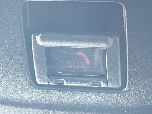 カローラツーリング ダブルバイビー　禁煙車　トヨタセーフティーセンス　純正９型ナビ　バックカメラ　レーダークルーズ　ハーフレザーシート　純正１７インチアルミ　ＬＥＤヘッド　オートマチックハイビーム　ＥＴＣ　ドラレコ（35枚目）