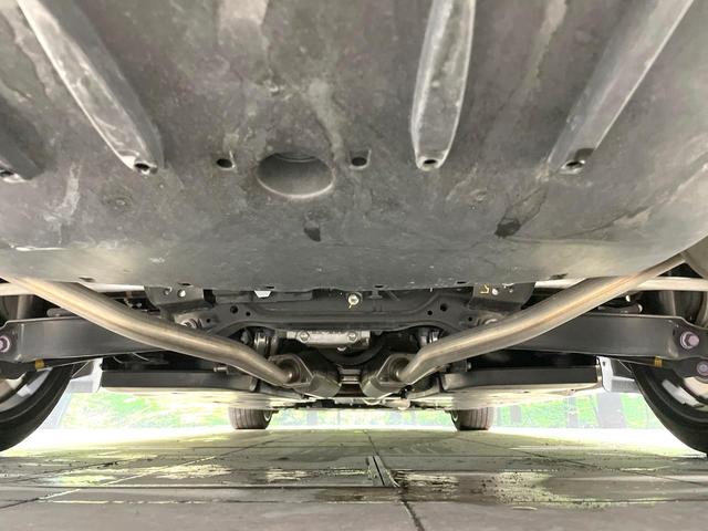 クラウンハイブリッド ＲＳアドバンス　禁煙車　トヨタセーフティーセンス　純正８型ナビ　バックカメラ　ブラインドスポットモニター　シートヒーター　ハーフレザーシート　３眼ＬＥＤ　シーケンシャルターンランプ　スーパーライブ（19枚目）