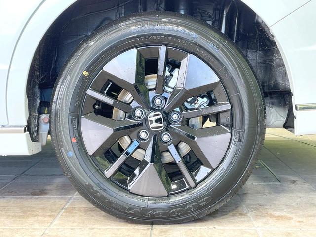 ステップワゴン スパーダ　登録済未使用車　ホンダセンシング　純正１１．４型ナビ　バックカメラ　両側電動ドア　シートヒーター　電動リアゲート　ブラインドスポットモニター　アダプティブクルーズ　シーケンシャルターンランプ（21枚目）