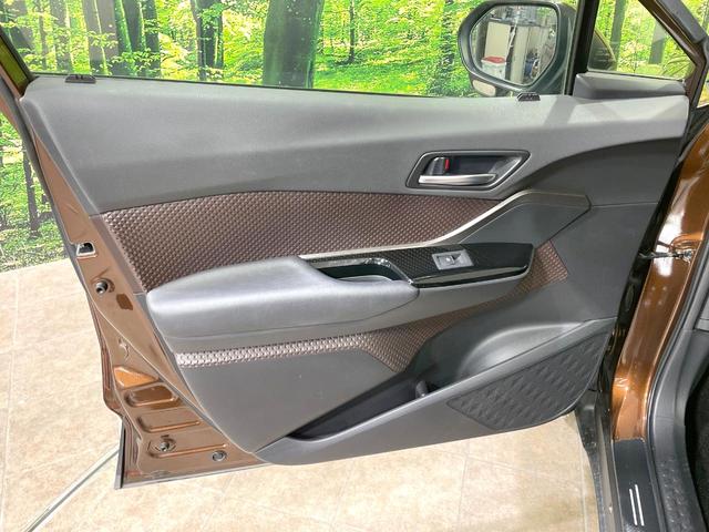 Ｃ－ＨＲ Ｇ　純正ナビ　バックカメラ　衝突軽減　ハーフレザーシート　ドラレコ　コーナーセンサー　スマートキー　ＬＥＤヘッド　ビルトインＥＴＣ　純正１８インチＡＷ　シートヒーター（43枚目）