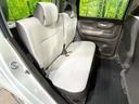 後部座席も気になるようなキズ・汚れやへたり等、大きなダメージはなく、良好な状態です。