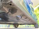 ベースグレード　ＭＴ車　禁煙車　ディスプレイオーディオ　全周囲カメラ　スズキセーフティサポート　シートヒーター　ブラインドスポットモニター　レーダークルーズ　ＥＴＣ　ＬＥＤヘッド　革巻きハンドル（27枚目）
