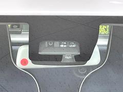 ڥեƥݡȡμξǧͤʻϷȥ֥졼ǾͲﳲڸ򥢥ȡ˥ɥ饤֤򤪳ڤߤޤ 3