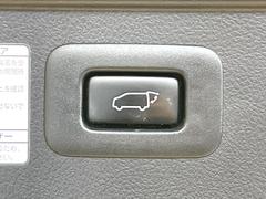 �ڥѥ�Хå��ɥ��ۥ��ޡ��ȥ����䱿ž�ʤΥܥ���򲡤������ǥꥢ�����Ȥ���ư�ǳ��Ĥ��ޤ�����ʪ����äƤ�����䡢�⤤���֤ˤ���Хå��ɥ����Ĥ��ݤ������ʵ�ǽ�Ǥ��� 6