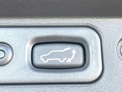 �ڥѥ�Хå��ɥ��ۥ��ޡ��ȥ����䱿ž�ʤΥܥ���򲡤������ǥꥢ�����Ȥ���ư�ǳ��Ĥ��ޤ�����ʪ����äƤ�����䡢�⤤���֤ˤ���Хå��ɥ����Ĥ��ݤ������ʵ�ǽ�Ǥ��� 6