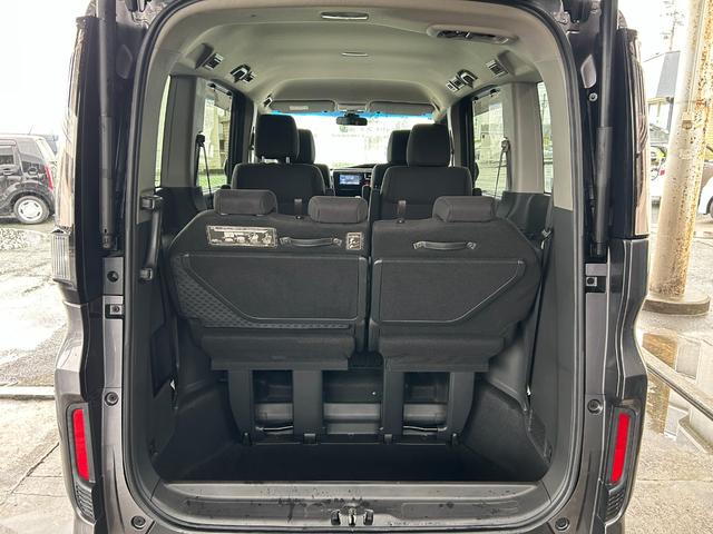 ステップワゴンスパーダ スパーダハイブリッドGホンダセンシング 1年保証・ワンオーナー・両側電動スライドドア・ホンダ純正ナビ・ETC・ホンダセンシング(17枚目)