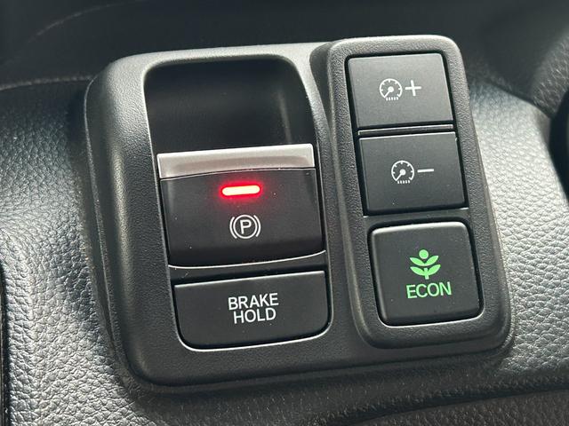 N-BOXカスタム Lターボ 1年保証・ワンオーナー・禁煙車・ホンダ純正ナビ・両側電動スライドドア・シートヒーター(25枚目)