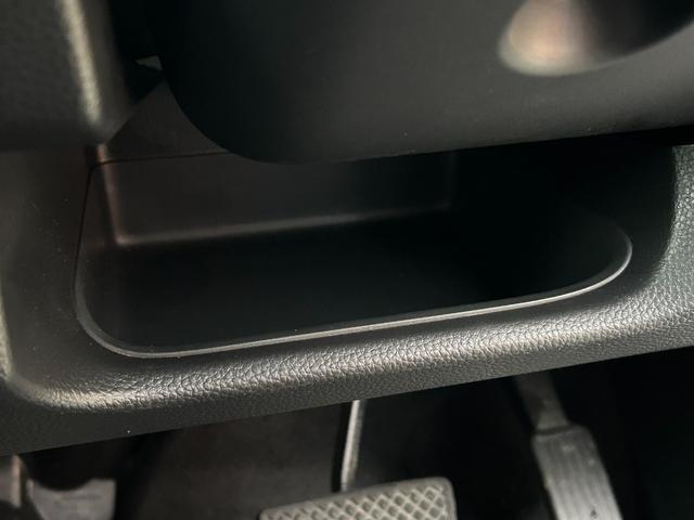 N-BOXカスタム Lターボ 1年保証・ワンオーナー・禁煙車・ホンダ純正ナビ・両側電動スライドドア・シートヒーター(39枚目)