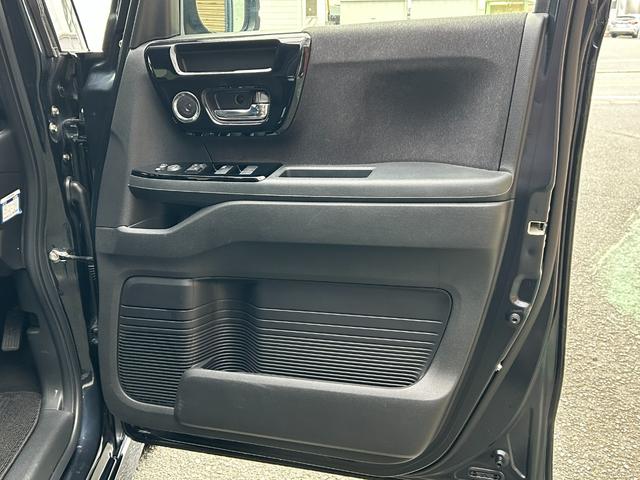 N-BOXカスタム Lターボ 1年保証・ワンオーナー・禁煙車・ホンダ純正ナビ・両側電動スライドドア・シートヒーター(44枚目)