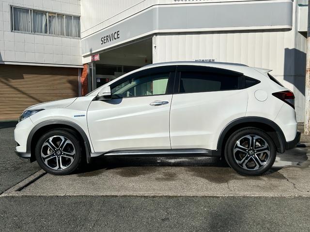 ヴェゼル ＨＶＸ・ホンダセンシングブリリアントスタイルＥＤ　ワンオーナー・禁煙車・純正ナビ・ＥＴＣ・自動防眩ミラー（11枚目）