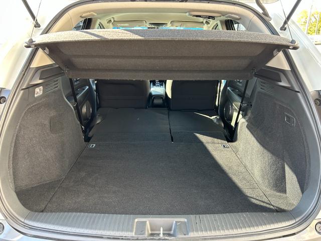 ヴェゼル ＨＶＸ・ホンダセンシングブリリアントスタイルＥＤ　ワンオーナー・禁煙車・純正ナビ・ＥＴＣ・自動防眩ミラー（17枚目）