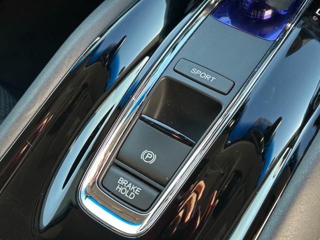 ヴェゼル ＨＶＸ・ホンダセンシングブリリアントスタイルＥＤ　ワンオーナー・禁煙車・純正ナビ・ＥＴＣ・自動防眩ミラー（30枚目）