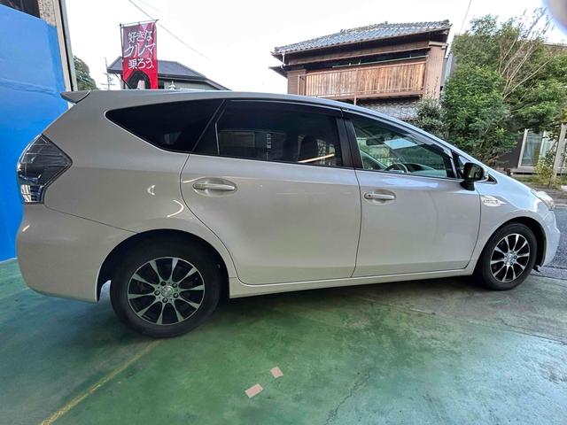 プリウスアルファ Ｇ　ＥＴＣ　バックカメラ　ナビ　クリアランスソナー　オートクルーズコントロール　アルミホイール　オートライト　ヘッドライトウォッシャー　後席モニター　スマートキー　３列シート　ＣＶＴ　盗難防止システム（17枚目）