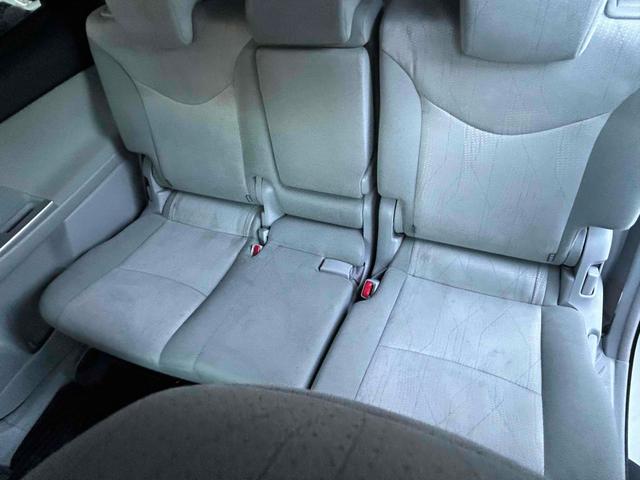 プリウスアルファ Ｇ　ＥＴＣ　バックカメラ　ナビ　クリアランスソナー　オートクルーズコントロール　アルミホイール　オートライト　ヘッドライトウォッシャー　後席モニター　スマートキー　３列シート　ＣＶＴ　盗難防止システム（32枚目）