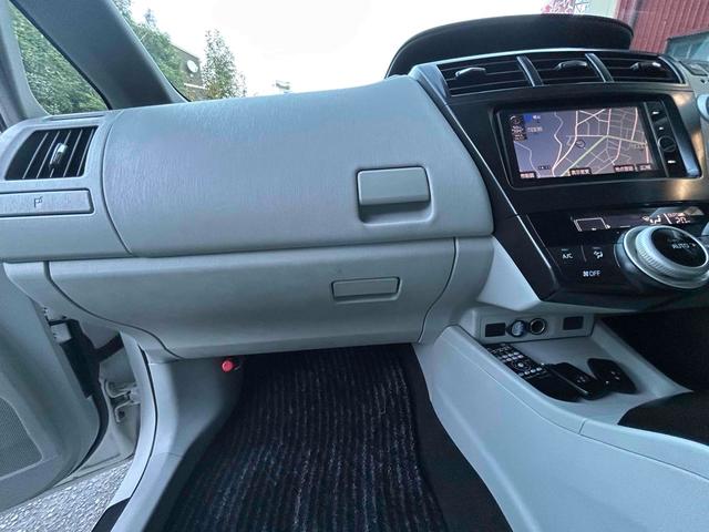 プリウスアルファ Ｇ　ＥＴＣ　バックカメラ　ナビ　クリアランスソナー　オートクルーズコントロール　アルミホイール　オートライト　ヘッドライトウォッシャー　後席モニター　スマートキー　３列シート　ＣＶＴ　盗難防止システム（39枚目）