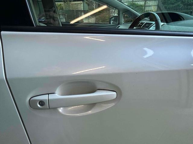 プリウスアルファ Ｇ　ＥＴＣ　バックカメラ　ナビ　クリアランスソナー　オートクルーズコントロール　アルミホイール　オートライト　ヘッドライトウォッシャー　後席モニター　スマートキー　３列シート　ＣＶＴ　盗難防止システム（42枚目）