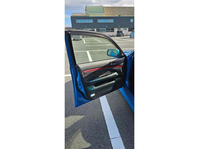 マークII ｉＲ－Ｖ　アルミホイール　ＨＩＤ　ＭＴ　キーレスエントリー　電動格納ミラー　盗難防止システム　パワーシート　ＣＤ　ＭＤ　記録簿　衝突安全ボディ　ＡＢＳ　エアコン　パワーステアリング　パワーウィンドウ（37枚目）