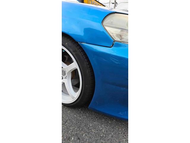 マークII ｉＲ－Ｖ　アルミホイール　ＨＩＤ　ＭＴ　キーレスエントリー　電動格納ミラー　盗難防止システム　パワーシート　ＣＤ　ＭＤ　記録簿　衝突安全ボディ　ＡＢＳ　エアコン　パワーステアリング　パワーウィンドウ（45枚目）