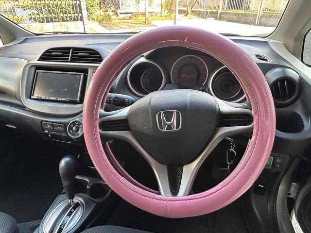 自ら操るハンドル！ドライバーの生命線です。お客様の目で実際にご確認ください。