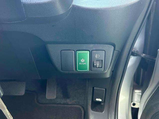 すぐにご来店頂けない場合や遠方にお住まいの方、車両状態の詳細が知りたい方はお気軽にご連絡下さい♪