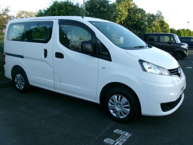ＮＶ２００バネットバン ＧＸ　Ｔチェーン　キーレス　ナビ　Ｂｌｕｅｔｏｏｔｈ　ワンセグ　バックカメラ　ＥＴＣ　両側スライド　積載量９００ｋｇ　Ｗエアバッグ　パワーウィンドウ　パワーステアリング（6枚目）