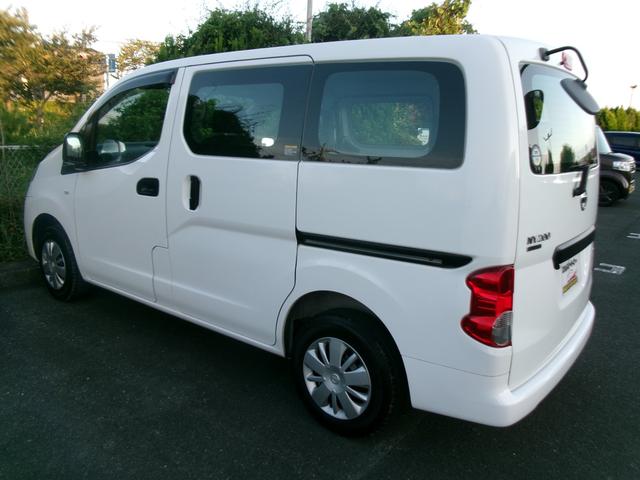 ＮＶ２００バネットバン ＧＸ　Ｔチェーン　キーレス　ナビ　Ｂｌｕｅｔｏｏｔｈ　ワンセグ　バックカメラ　ＥＴＣ　両側スライド　積載量９００ｋｇ　Ｗエアバッグ　パワーウィンドウ　パワーステアリング（8枚目）