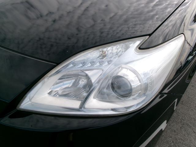 プリウス Ｓ　Ｔチェーン　ナビ　Ｂｌｕｅｔｏｏｔｈ　バックカメラ　フルセグ　スマートキー　プッシュスタート　オートライト　オートエアコン　ＥＴＣ　取扱説明書　Ｗエアバッグ　サイドエアバッグ（20枚目）