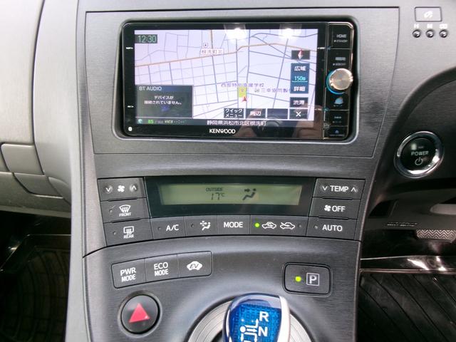 プリウス Ｓ　Ｔチェーン　ナビ　Ｂｌｕｅｔｏｏｔｈ　バックカメラ　フルセグ　スマートキー　プッシュスタート　オートライト　オートエアコン　ＥＴＣ　取扱説明書　Ｗエアバッグ　サイドエアバッグ（56枚目）