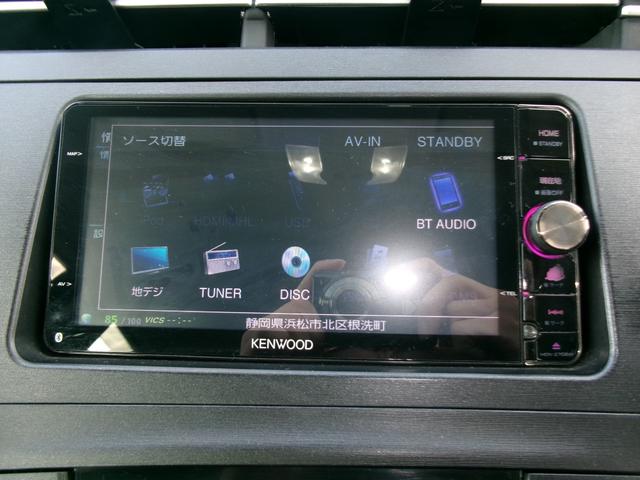 プリウス Ｓ　Ｔチェーン　ナビ　Ｂｌｕｅｔｏｏｔｈ　バックカメラ　フルセグ　スマートキー　プッシュスタート　オートライト　オートエアコン　ＥＴＣ　取扱説明書　Ｗエアバッグ　サイドエアバッグ（58枚目）