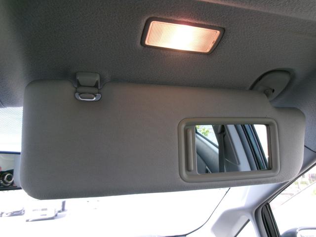 プリウス Ｓ　Ｔチェーン　ナビ　Ｂｌｕｅｔｏｏｔｈ　バックカメラ　フルセグ　スマートキー　プッシュスタート　オートライト　オートエアコン　ＥＴＣ　取扱説明書　Ｗエアバッグ　サイドエアバッグ（72枚目）