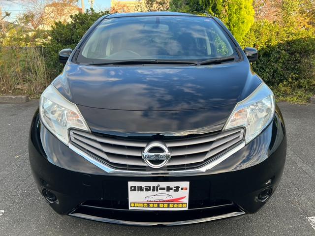 ノート Ｘ　Ｔチェーン　スマートキー　プッシュスタート　ドライブレコーダー　純正ナビ　バックカメラ　ワンセグ　ＣＤ　ＥＴＣ　アイドリングストップ　取説記録簿（5枚目）