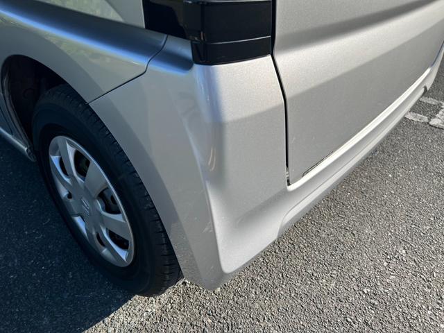 Ｎ－ＢＯＸ Ｇ　Ｔチェーン　スマートキー　プッシュスタート　ナビ　Ｂｌｕｅｔｏｏｔｈ　ＥＴＣ　ワンセグ　両側スライドドア　エアコン　横滑り防止装置　取説記録簿（17枚目）