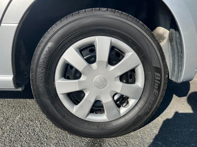 Ｎ－ＢＯＸ Ｇ　Ｔチェーン　スマートキー　プッシュスタート　ナビ　Ｂｌｕｅｔｏｏｔｈ　ＥＴＣ　ワンセグ　両側スライドドア　エアコン　横滑り防止装置　取説記録簿（26枚目）