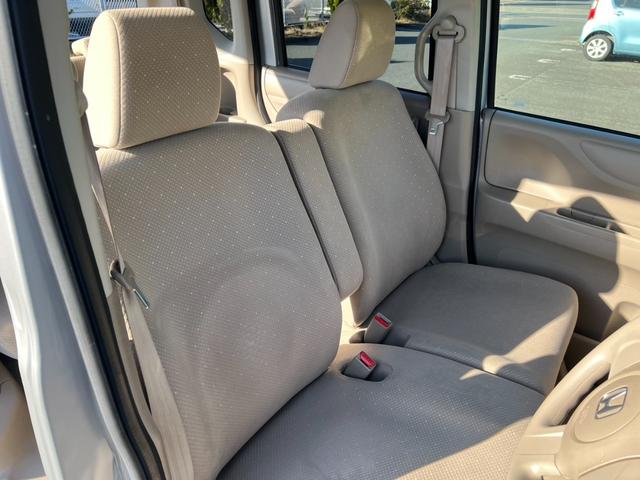 Ｎ－ＢＯＸ Ｇ　Ｔチェーン　スマートキー　プッシュスタート　ナビ　Ｂｌｕｅｔｏｏｔｈ　ＥＴＣ　ワンセグ　両側スライドドア　エアコン　横滑り防止装置　取説記録簿（37枚目）