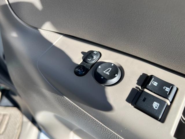 Ｎ－ＢＯＸ Ｇ　Ｔチェーン　スマートキー　プッシュスタート　ナビ　Ｂｌｕｅｔｏｏｔｈ　ＥＴＣ　ワンセグ　両側スライドドア　エアコン　横滑り防止装置　取説記録簿（47枚目）