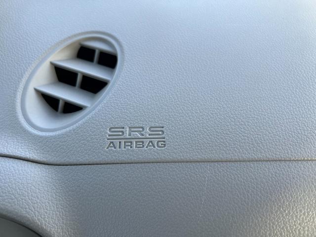 Ｎ－ＢＯＸ Ｇ　Ｔチェーン　スマートキー　プッシュスタート　ナビ　Ｂｌｕｅｔｏｏｔｈ　ＥＴＣ　ワンセグ　両側スライドドア　エアコン　横滑り防止装置　取説記録簿（62枚目）