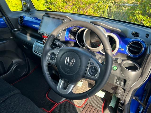 N-BOX G・ターボLパッケージ Tチェーン ターボ スマートキー プッシュスタート ナビ バックカメラ Bluetooth フルセグ フリップダウンモニター ETC 両側電動スライド パドルシフト ドライブレコーダー 取説記録簿(43枚目)