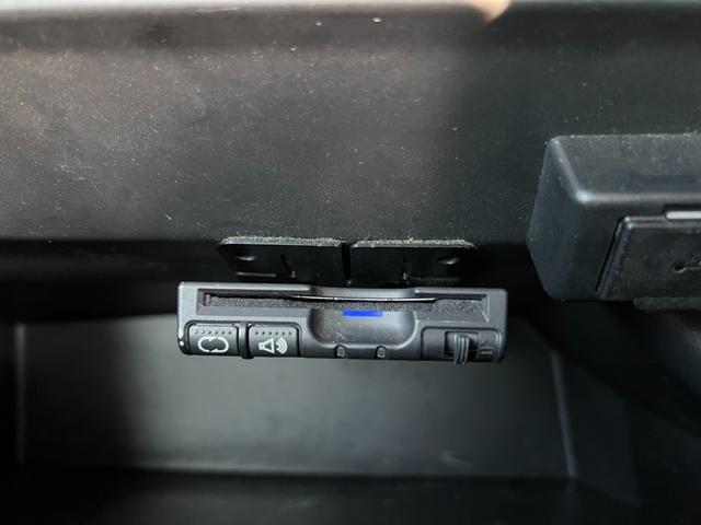 N-BOX G・ターボLパッケージ Tチェーン ターボ スマートキー プッシュスタート ナビ バックカメラ Bluetooth フルセグ フリップダウンモニター ETC 両側電動スライド パドルシフト ドライブレコーダー 取説記録簿(69枚目)