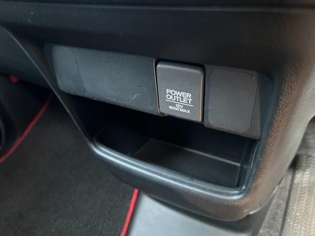 N-BOX G・ターボLパッケージ Tチェーン ターボ スマートキー プッシュスタート ナビ バックカメラ Bluetooth フルセグ フリップダウンモニター ETC 両側電動スライド パドルシフト ドライブレコーダー 取説記録簿(71枚目)