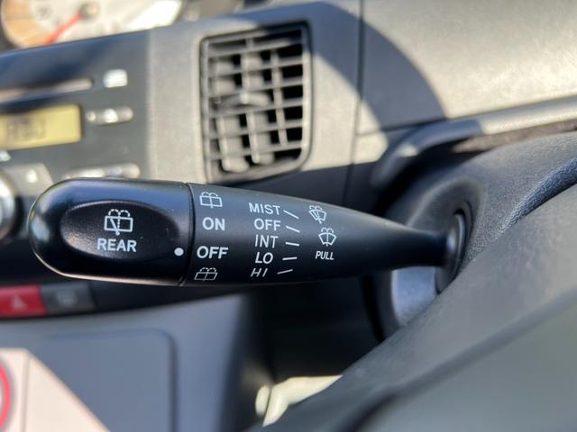 ムーヴ Ｌ　Ｔチェーン　キーレス　５ＭＴ　ＥＴＣ　エアコン　ＣＤ　ＦＭ／ＡＭ　Ｗエアバッグ　取説記録簿（51枚目）