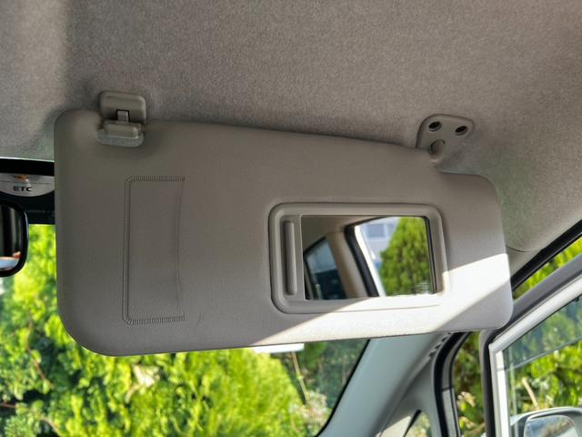 ムーヴ Ｌ　Ｔチェーン　キーレス　５ＭＴ　ＥＴＣ　エアコン　ＣＤ　ＦＭ／ＡＭ　Ｗエアバッグ　取説記録簿（63枚目）