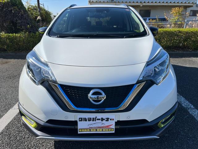 ノート ｅ－パワー　Ｘ　シーギアリミテッド　Ｔチェーン　スマートキー　ハイブリッド　ナビ　Ｂｌｕｅｔｏｏｔｈ　フルセグ　全方位カメラ　前後ドライブレコーダー　ＵＳＢ　クルーズコントロール　ＥＴＣ（5枚目）