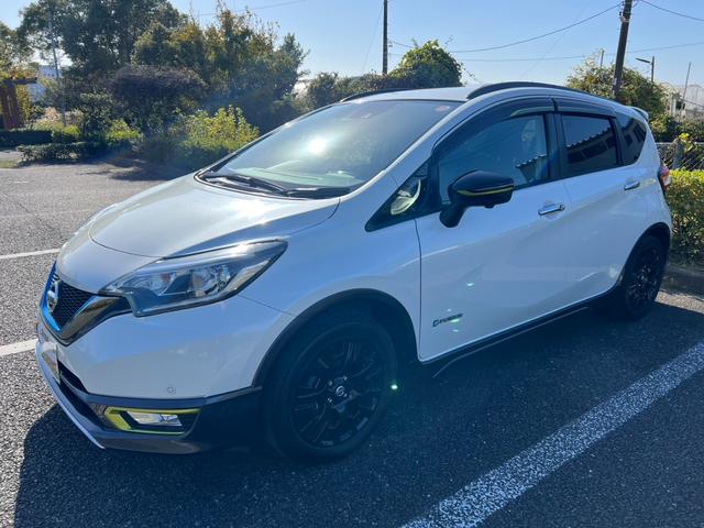 ノート ｅ－パワー　Ｘ　シーギアリミテッド　Ｔチェーン　スマートキー　ハイブリッド　ナビ　Ｂｌｕｅｔｏｏｔｈ　フルセグ　全方位カメラ　前後ドライブレコーダー　ＵＳＢ　クルーズコントロール　ＥＴＣ（6枚目）